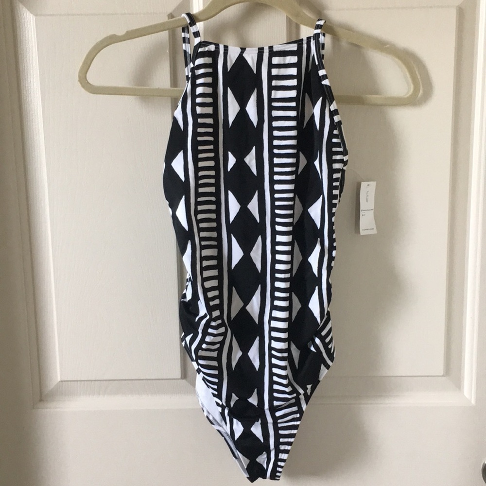 Old Navy One Piece Bathing Swimsuit